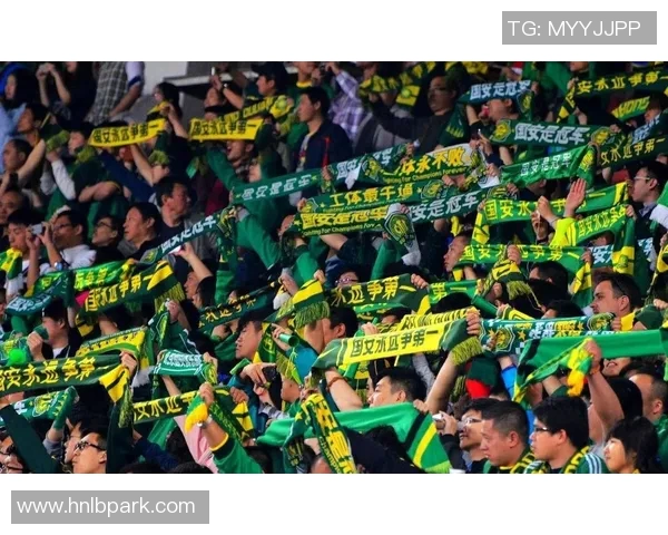 上港与北京国安激战正酣进球大战引发球迷热烈讨论